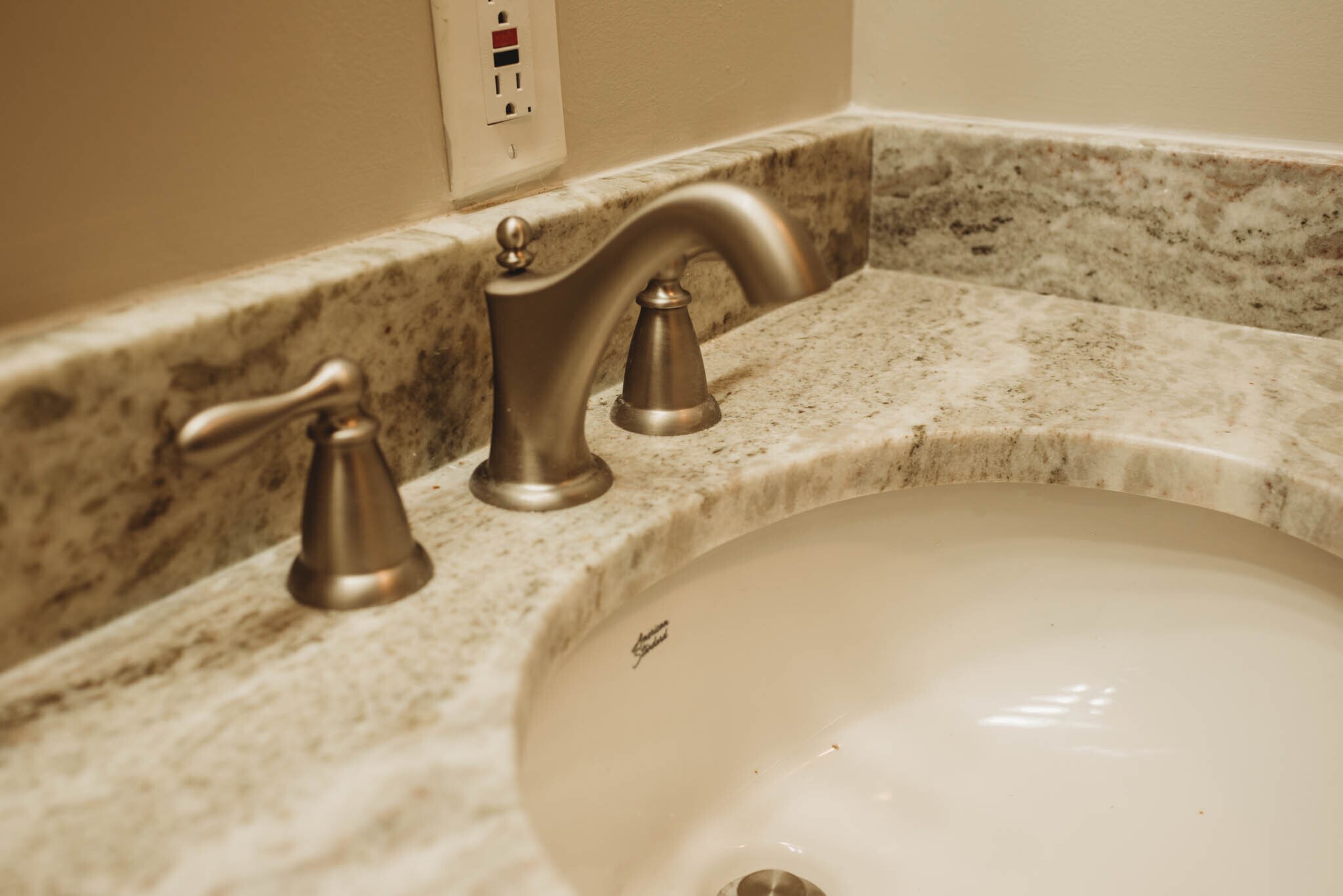 Building Photo - 529 Washington E St