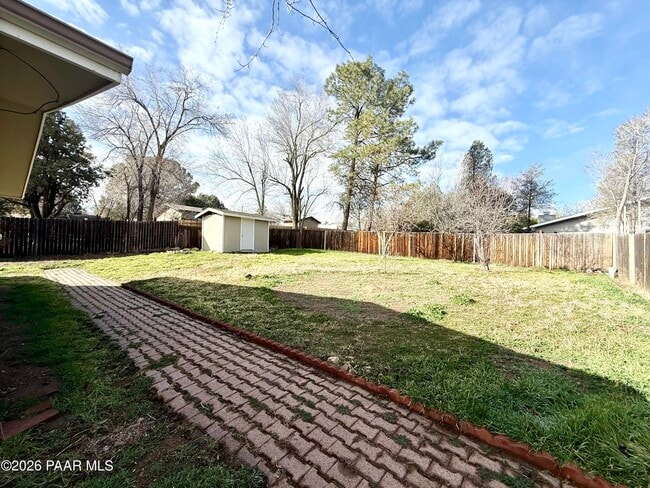 Building Photo - 1968 Sycamore Dr