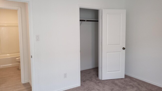 Building Photo - 9239 Navarro Vis