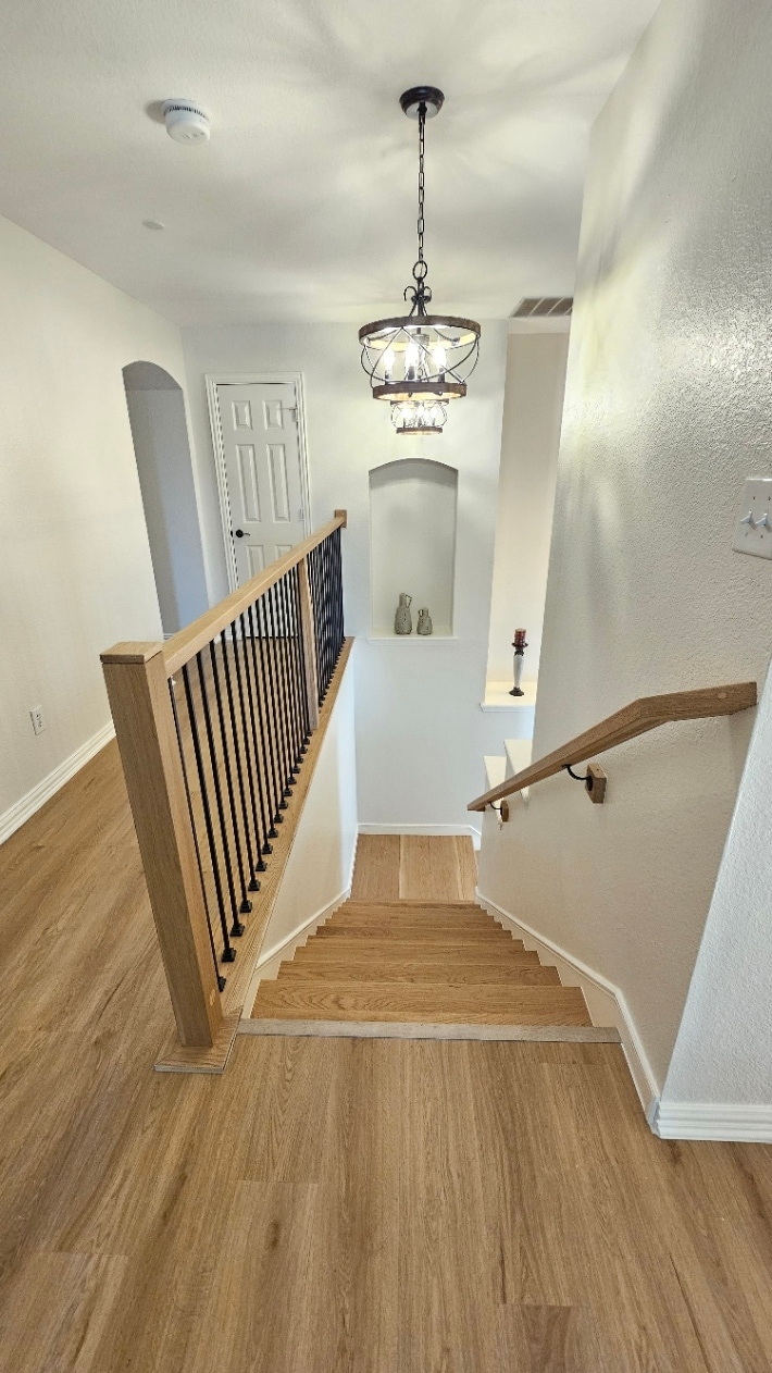 Building Photo - 421 Long Cove Ct