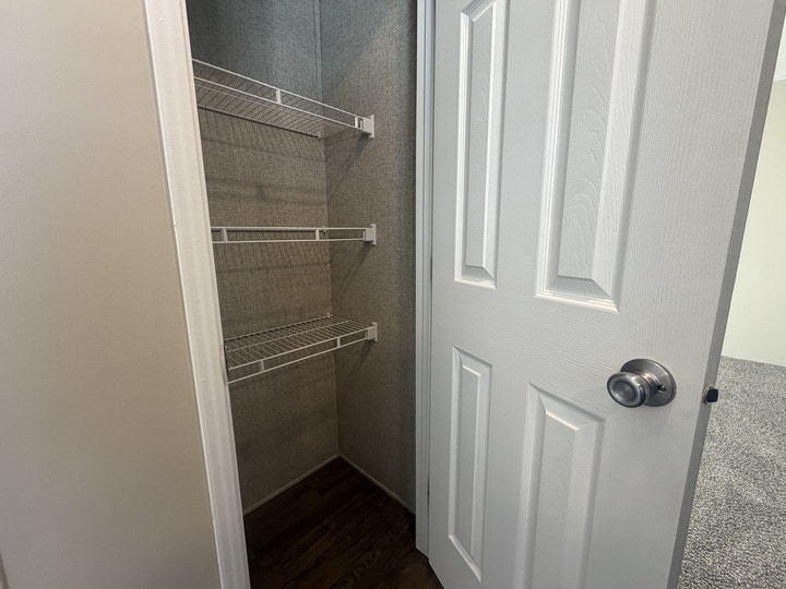 Building Photo - 38127 Ducharme Dr