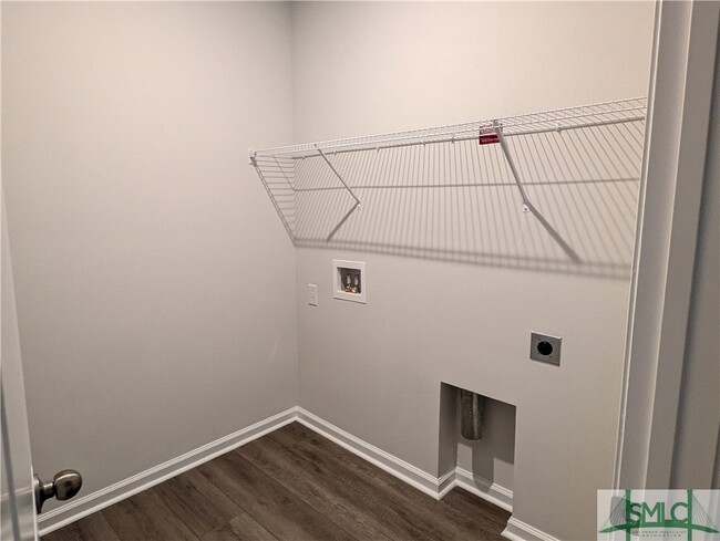 Building Photo - 52 Hardy Br