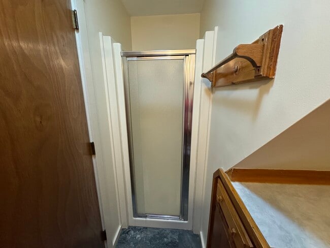 Building Photo - 1268 Meadow Rd