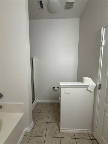 Building Photo - 206 Charleston Dr