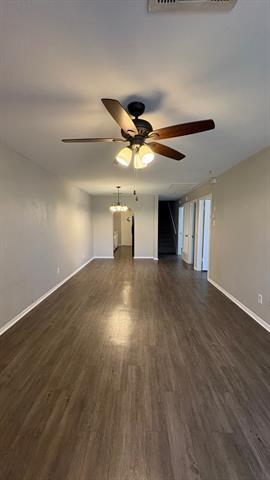 Building Photo - 2410 Woodoak Ct