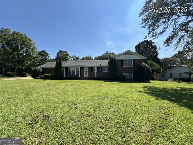 Primary Photo - 2155 Atlanta Hwy SE