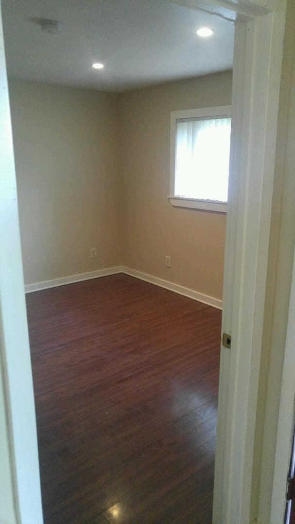 Building Photo - Near Downtown Oregon City -Off Holcomb Rd