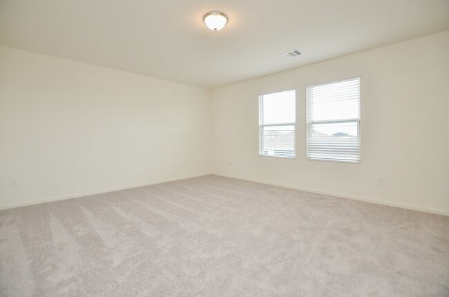 Building Photo - 1025 Long Bay Ct