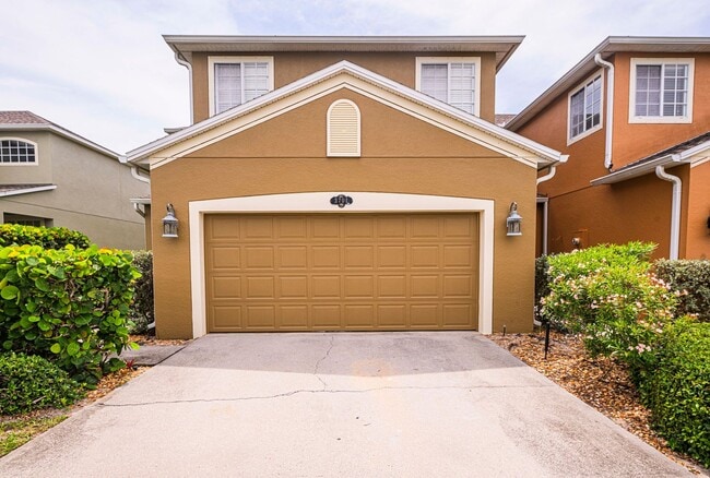 Building Photo - 3701 Titanic Cir