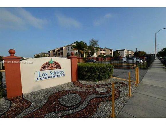 Building Photo - 6195 W 18th Ave