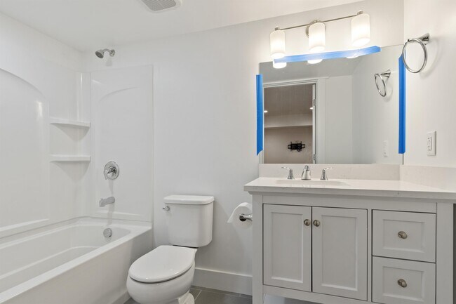 Building Photo - 14806 Queens Garden Ln