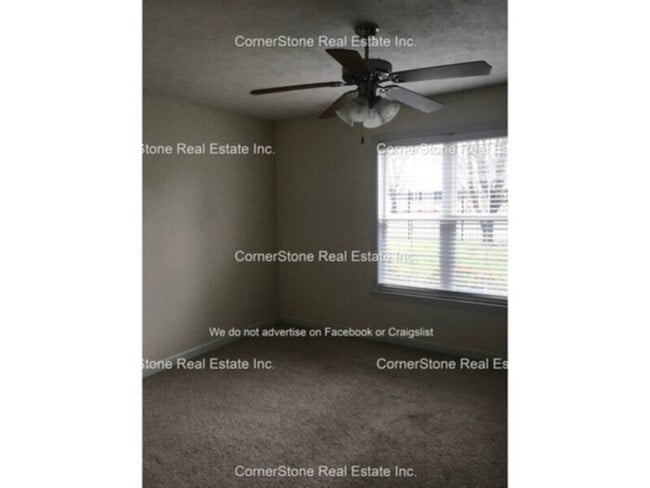 Building Photo - 1820 Balmoral Dr