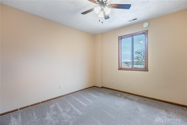 Building Photo - 160 N 4th St