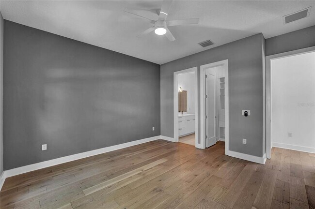 Building Photo - 1802 Mondrian Cir