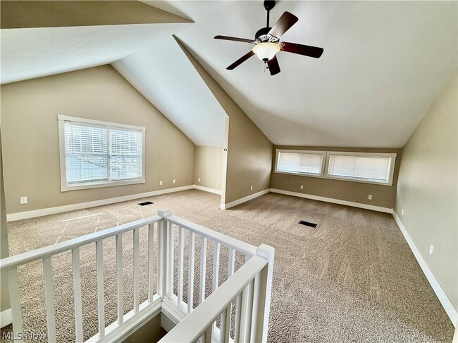 Building Photo - 364 N Chillicothe Rd