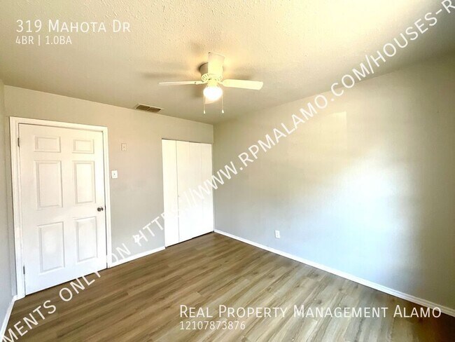 Building Photo - 319 Mahota Dr