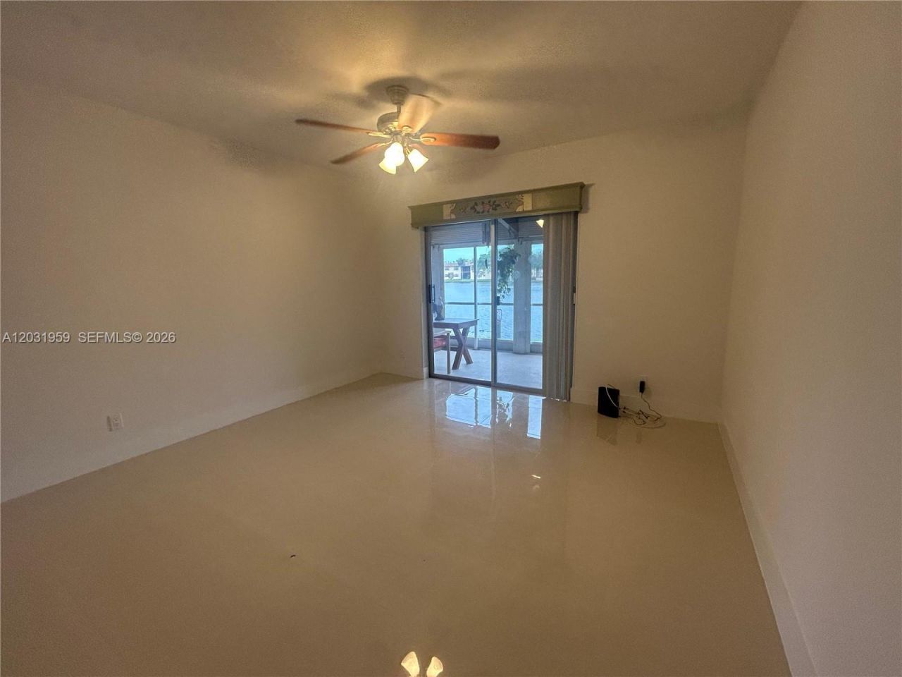 Building Photo - 322 Briarwood Cir