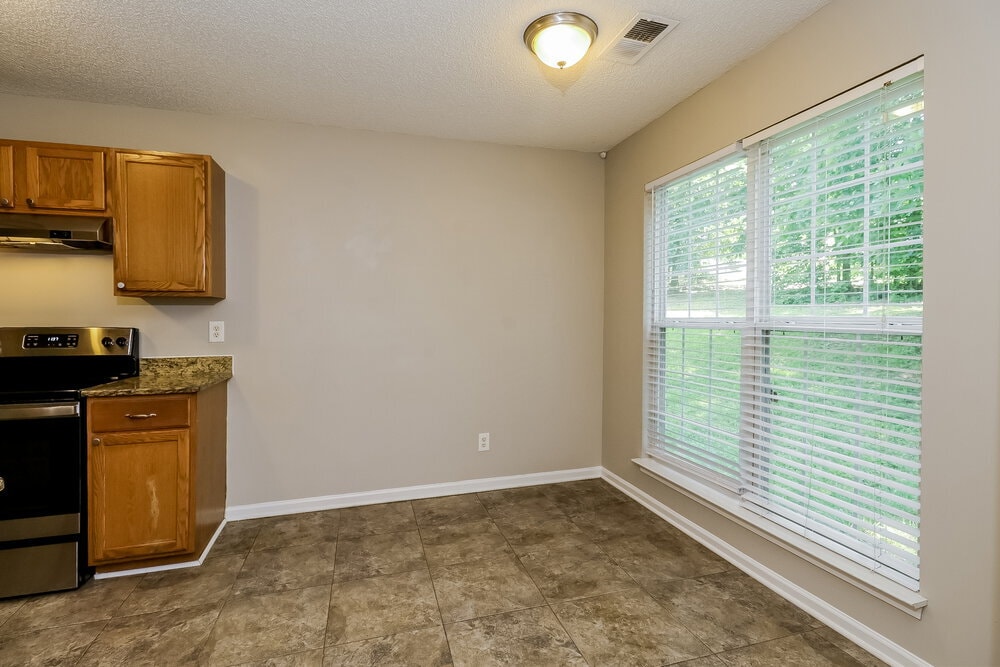 Building Photo - 7807 Lobilia Ln