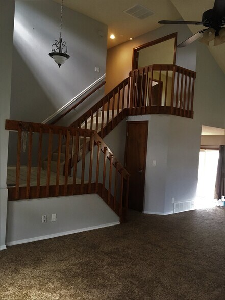 Building Photo - 4935 Granby Cir