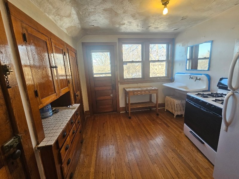 Building Photo - 7424 Franklin Ave