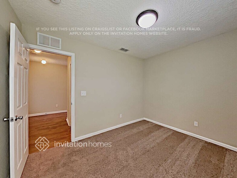 Building Photo - 76626 Timbercreek Blvd