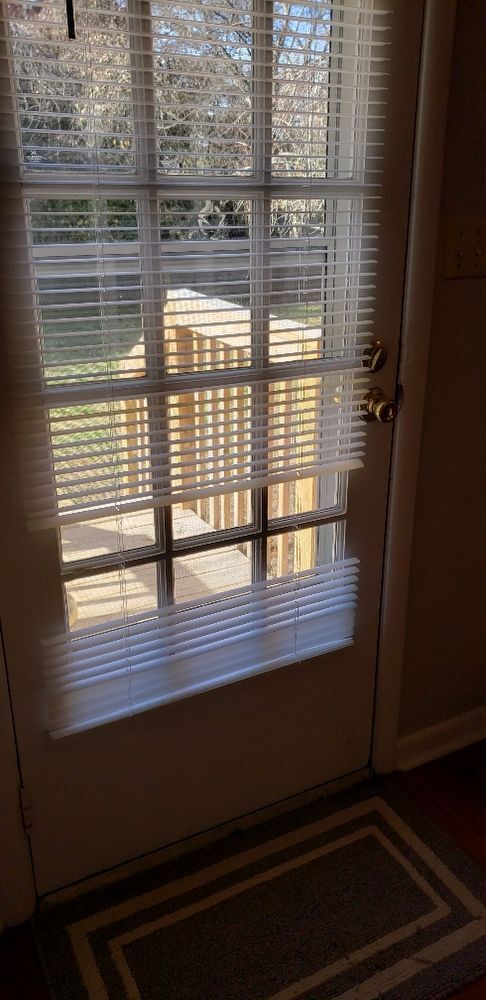 Building Photo - Home in Golden Springs