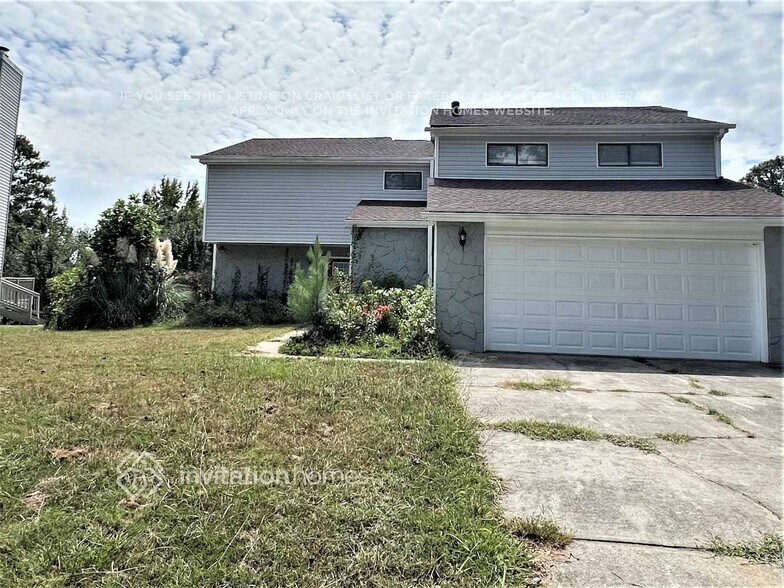 Primary Photo - 5006 Stoney Point Cir