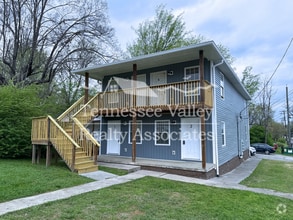 Building Photo - ALL NEW! Renovated, Move In Ready 1 bed/1 ...