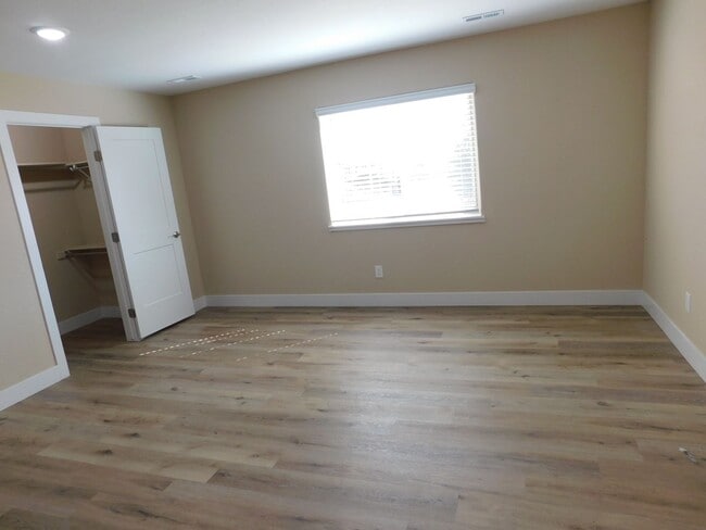 Building Photo - 1725 N 7th St