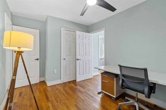 Building Photo - 1422 Market St