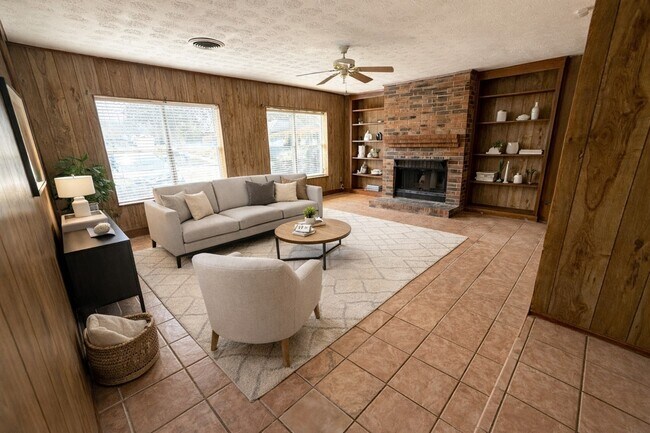 Building Photo - 3619 Kilkenny Dr