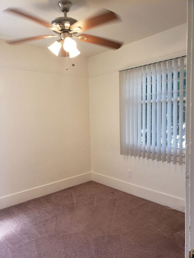 Building Photo - City Heights Duplex coming available soon!