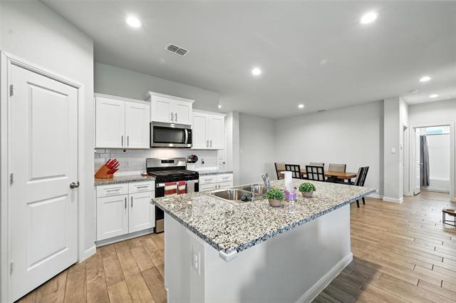 Building Photo - 524 Prairie Clover Trail