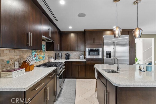 Building Photo - 3435 Oakmont View Dr