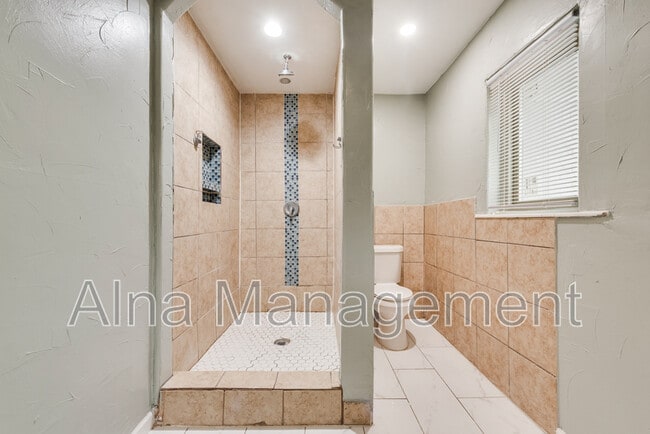 Building Photo - 3332 Mesquite Rd