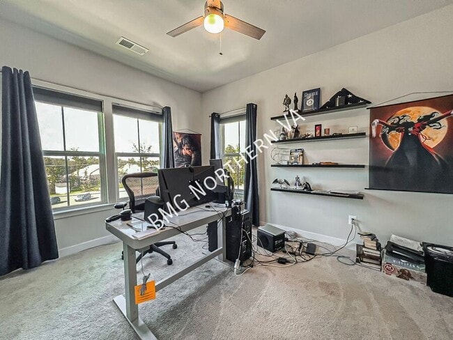 Building Photo - 7731 Blackburn Ridge Dr