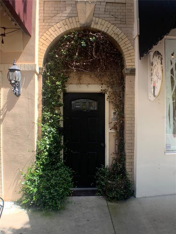 Building Photo - 23 E Magnolia Ave