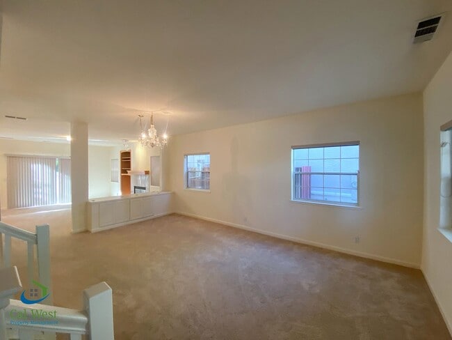 Building Photo - 855 Jackson St