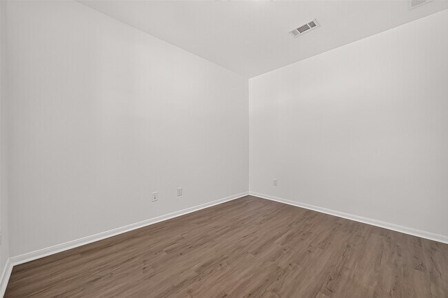 Building Photo - 338 Shady Cedar Hl Ln