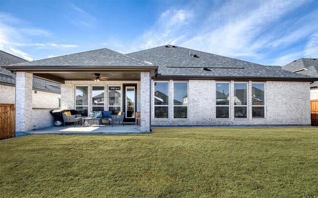 Building Photo - 3117 Maidenhair Ln