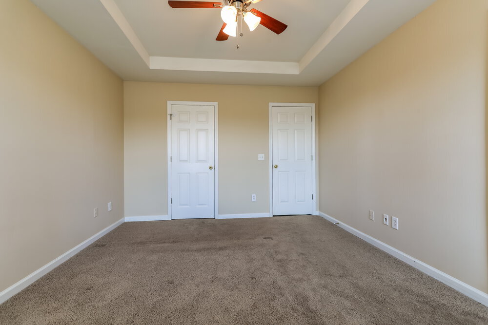 Building Photo - 1075 Omaha Dr
