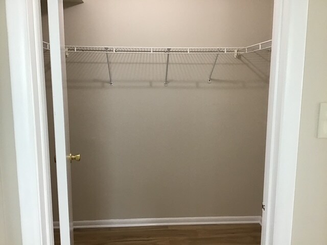 Building Photo - 304 Trinity Ct