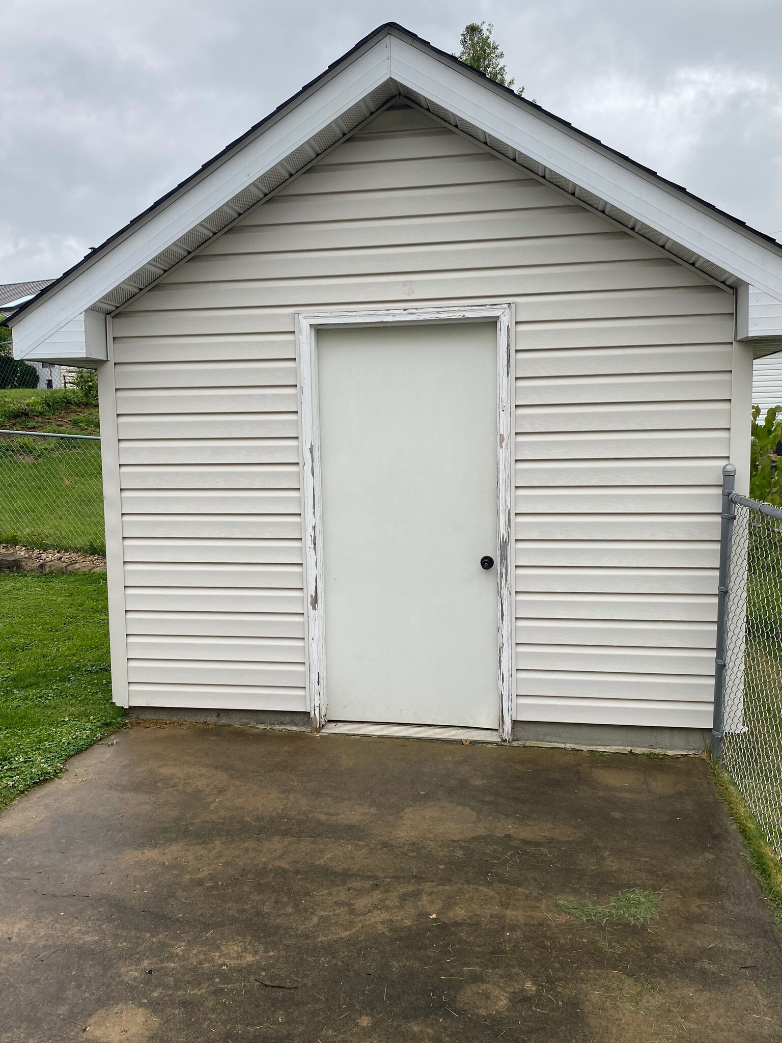Storage building - 3125 Brereton Ct