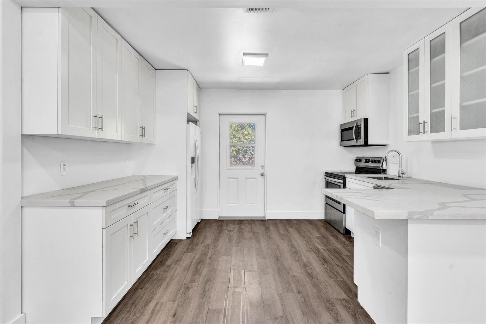 Building Photo - 1845 Sherman St