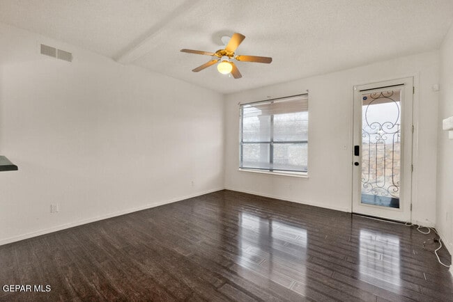 Building Photo - 9953 Marine Cir