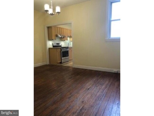 Building Photo - 805 N Beechwood St