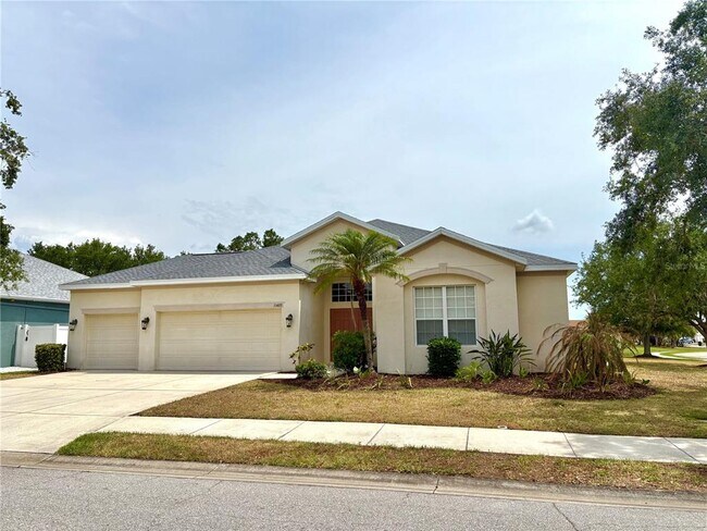 Primary Photo - 11405 Summit Rock Ct