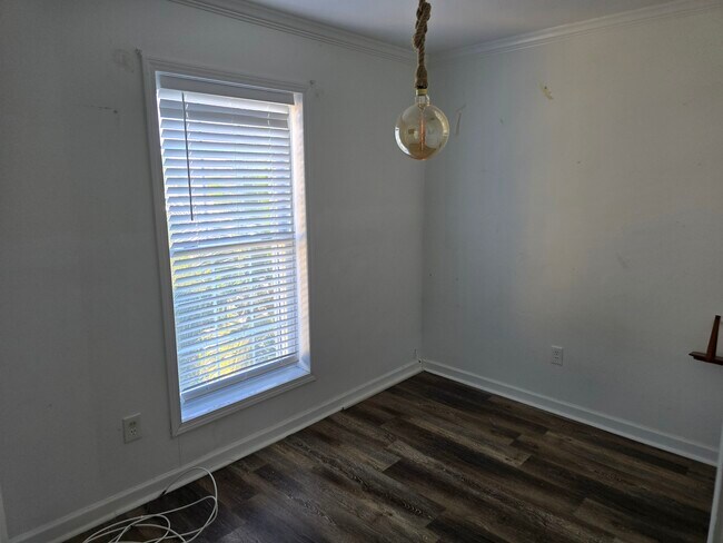 Building Photo - 374 73rd St #6