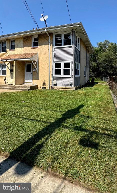 Building Photo - 1015 Alcyon Dr