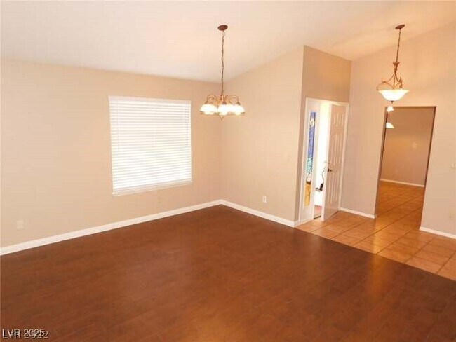 Building Photo - 5257 Crooked Valley Dr